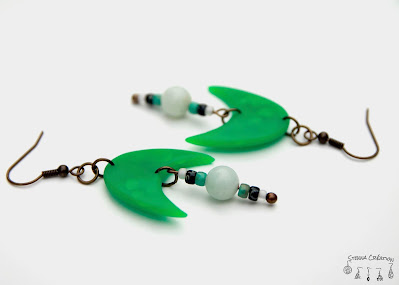 Boucles oreilles pâte polymère transparence verte assemblage Stenna Création Fimo