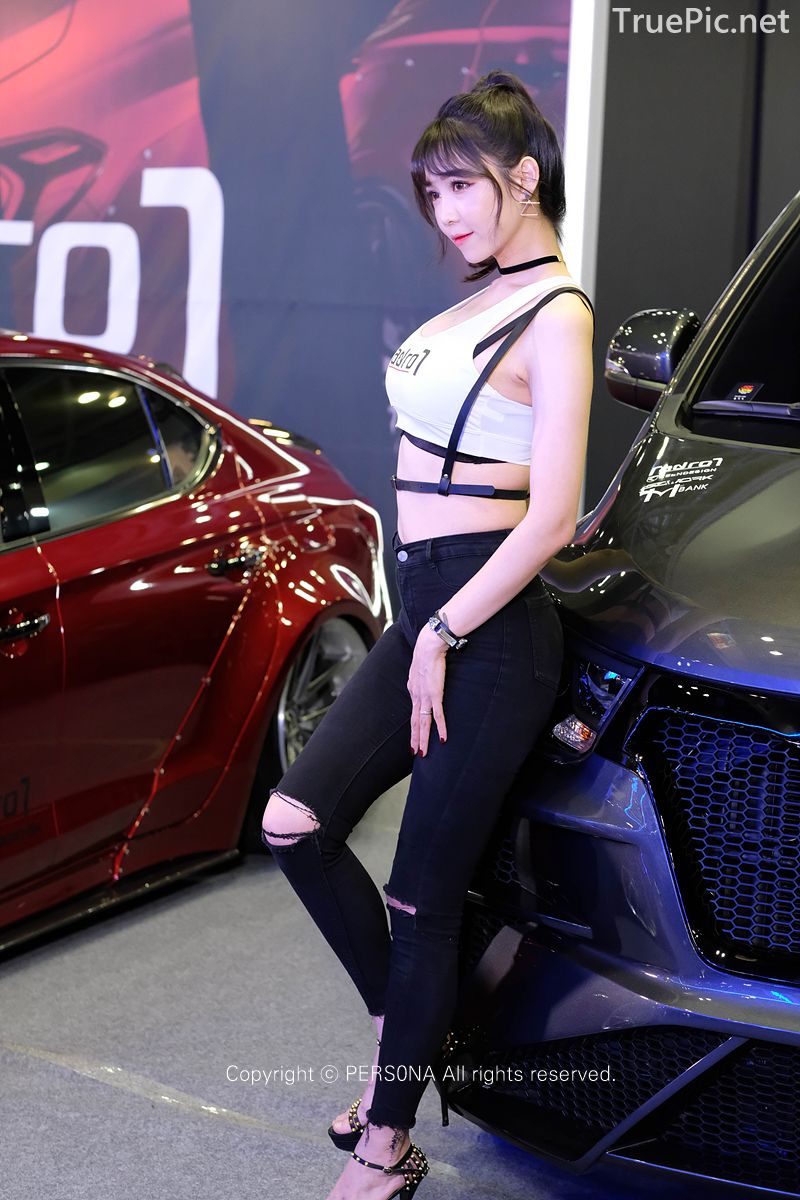 Korean Racing Model - Lee Eunhye - Seoul Auto Salon 2019 - Picture 13