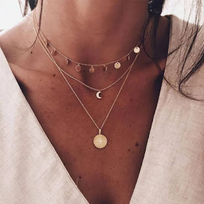 collier medaille tendance