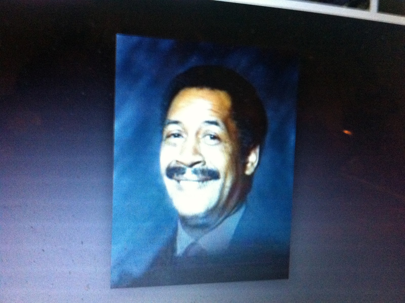 THE BLACK SOCIAL HISTORY BLACK SOCIAL HISTORY AFRICAN AMERICAN " EUGENE SAWYER " WAS A