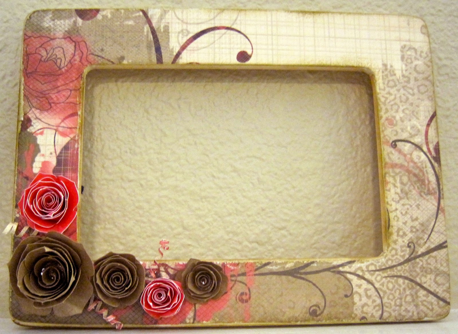 Creative Picture Frames 15 Creative Ways to Display Your Picture Frames