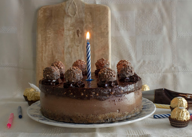 Cheesecake de Nutella y Ferrero Rocher