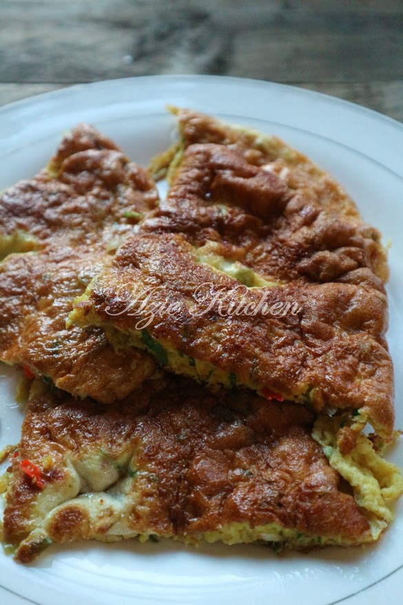 Telur Dadar aka Indonesian Omelette - Azie Kitchen