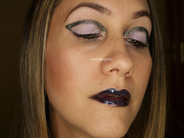 maquillaje-glitter-negro maquillaje festivo glitter negro