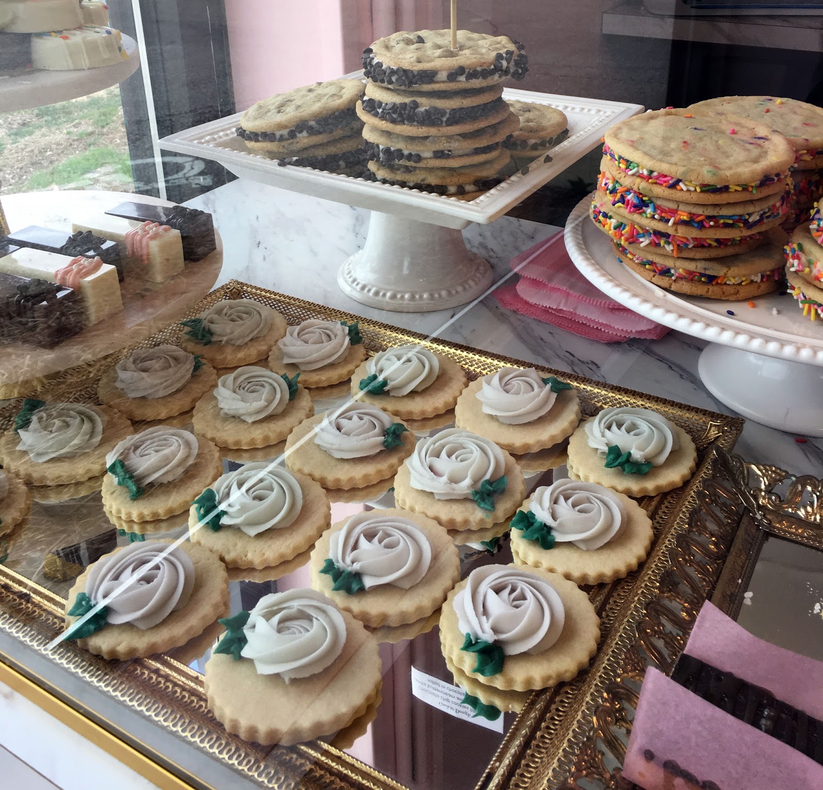 Bite Buff Kelsey Elizabeth Cakes