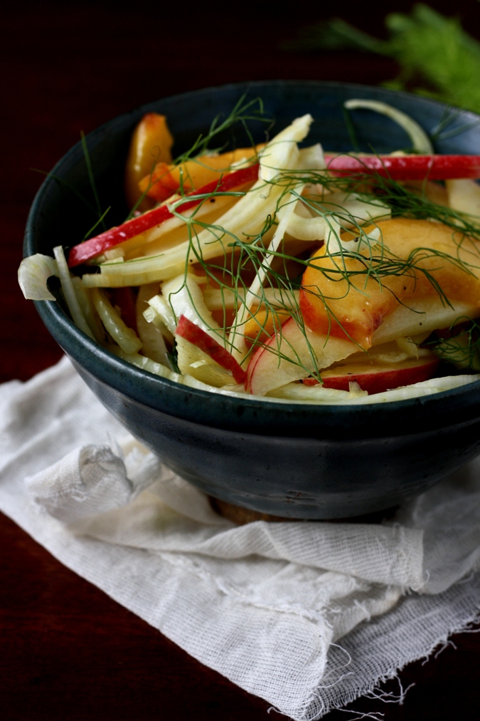 Mango & Tomato Fennel And Kohlrabi Salad With Fruit And Mango Vinaigrette