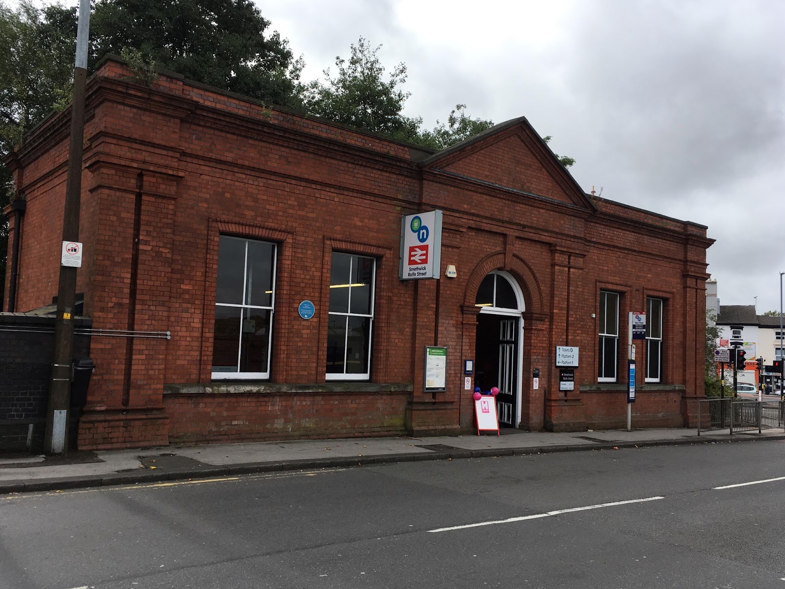 Calling at... British railway stations Smethwick Rolfe Street (SMR)