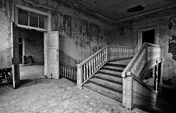 mansion abandoned places russian russia deserted place abandonedplaces mansions inside found livejournal dark unusual count empty ru such