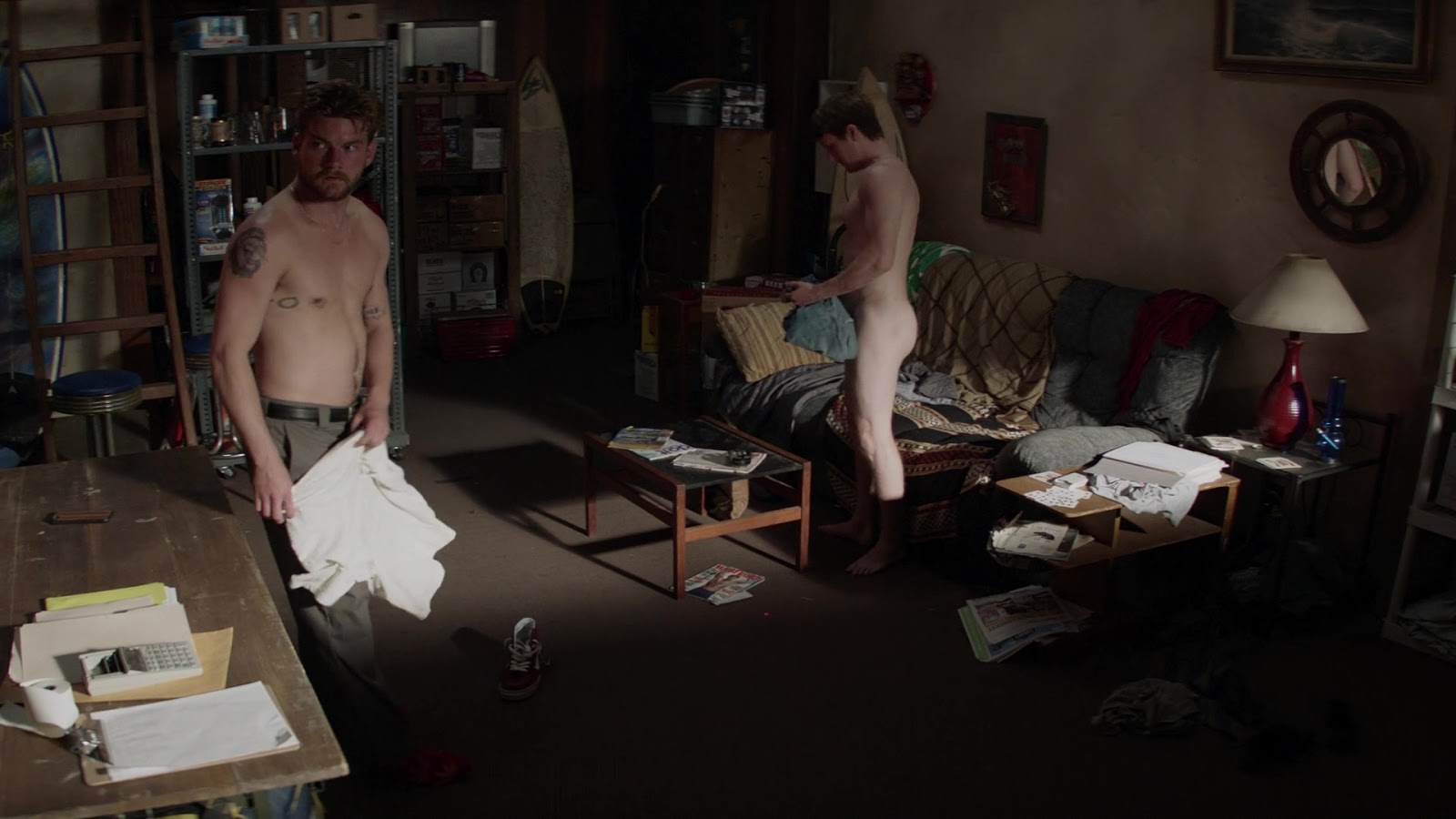 Jake Weary and Spencer Treat Clark nude in Animal Kingdom 3-09 "Libert...