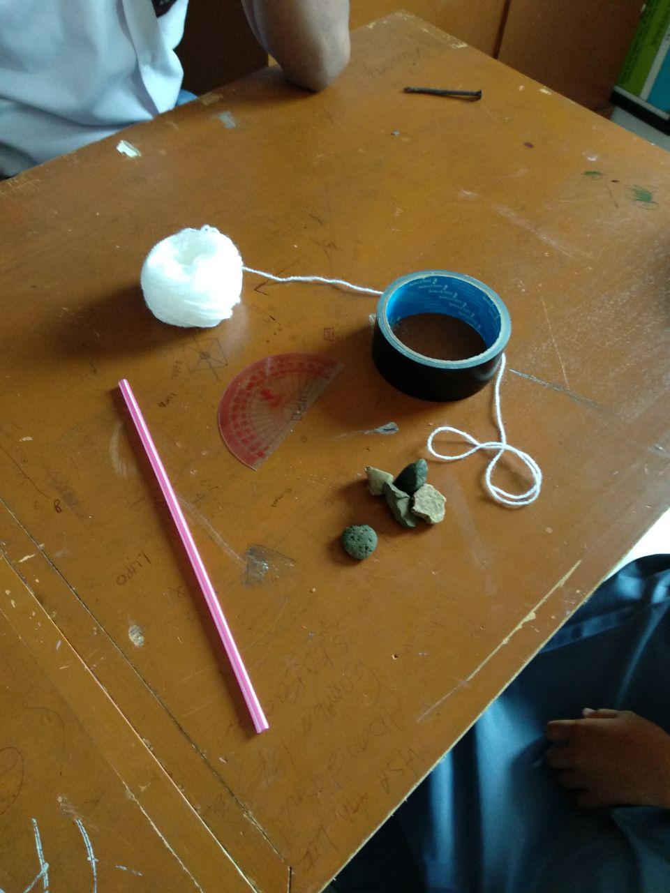 Dunia Matematikaku Penerapan Perbandingan Trigonometri Pada Segitiga Siku Siku Dalam Kehidupan Sehari Hari Sman 2 Lintau Buo