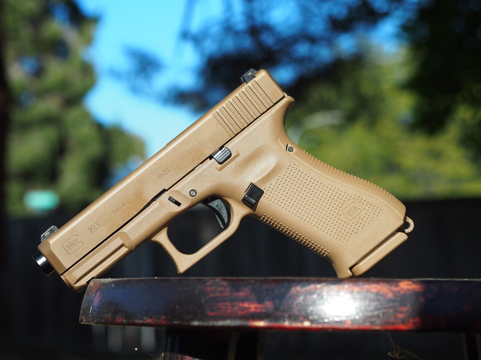 Mister Donut's Firearms Blog Glock 19x Canadian version