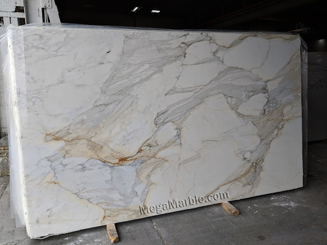 Calacatta Gold 2cm Marble Slabs