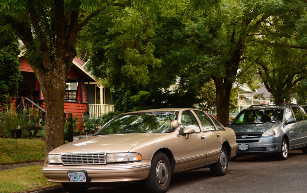 OLD PARKED CARS. 1993 Chevrolet Caprice.