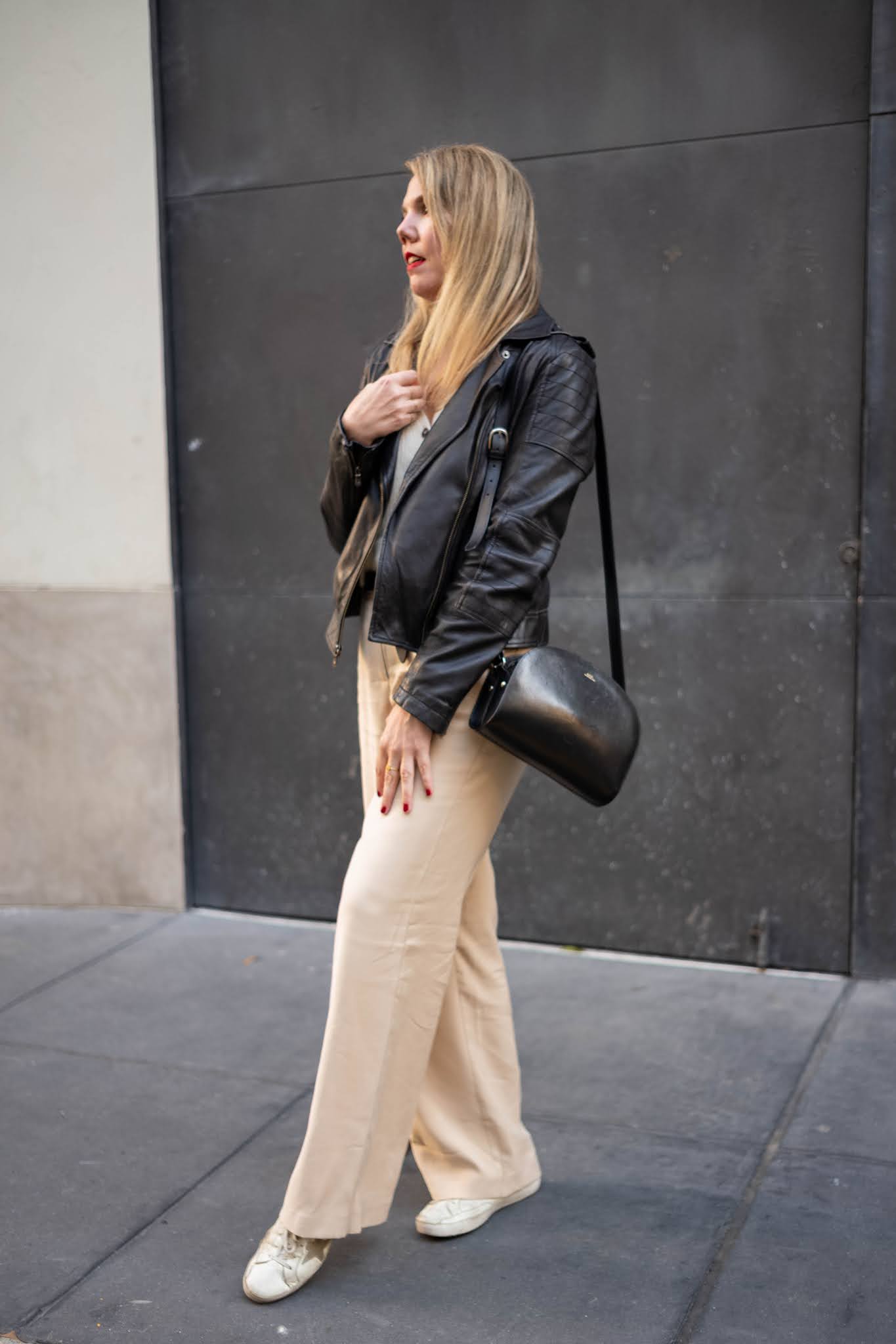 What to wear with wide-leg khakis - Cheryl Shops