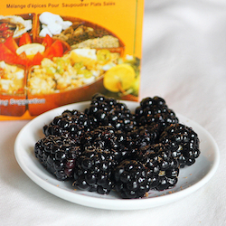 Blackberries with chaat masala