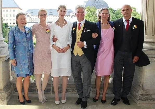 Princess Stephanie of Saxe-Coburg and Gotha wore a white silk wedding dress from German fashion designer Gordon Sieverding, who is based in Michelau