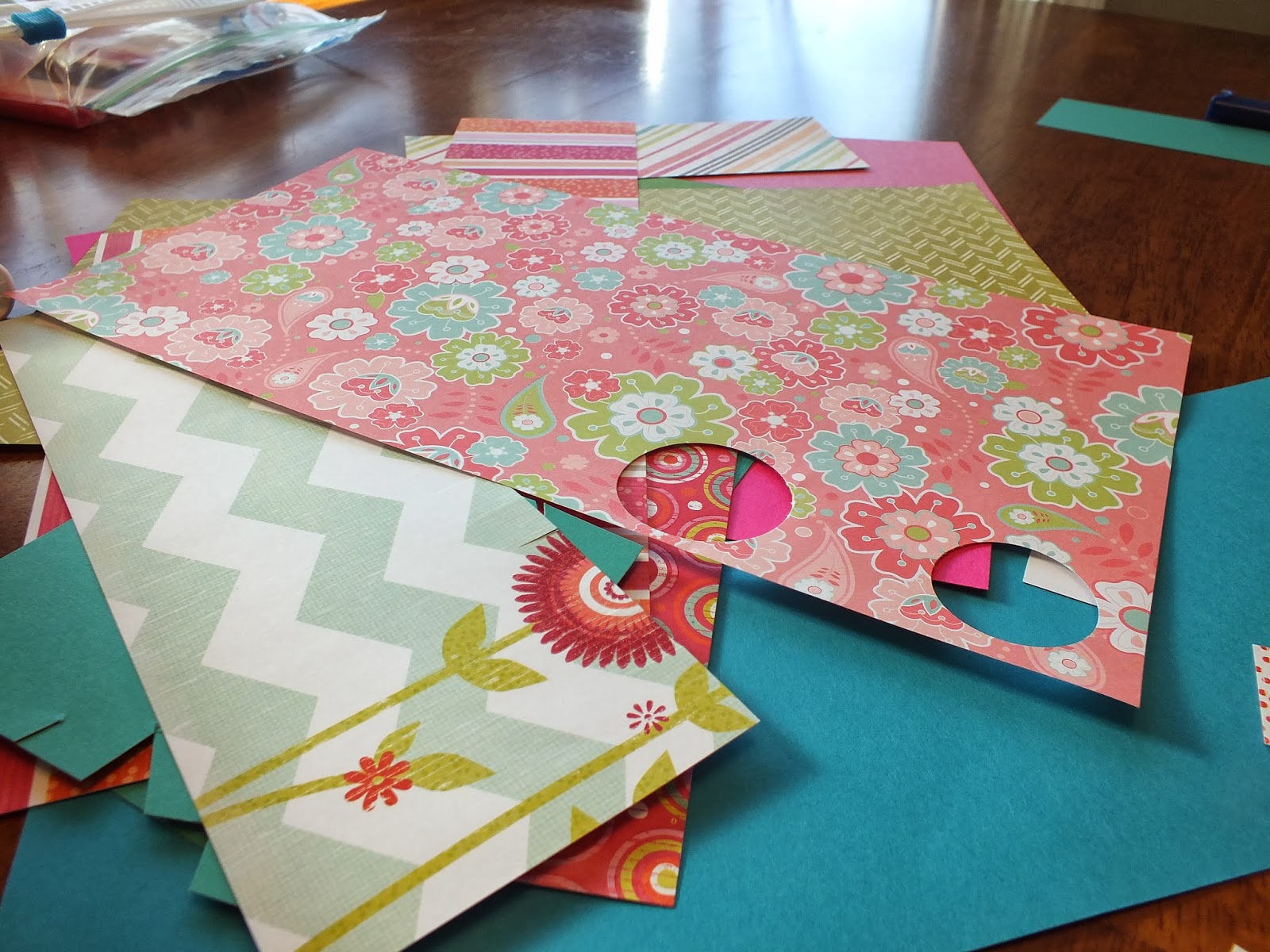 Smothered & Covered: Toddler Tuesday! I Love you to Pieces! - Valentine