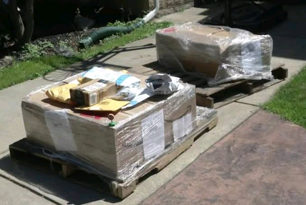 New York woman receives more than 150 packages she didn't order New York woman receives more than 150 packages she didn't order