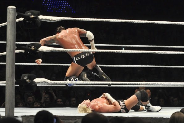 Post wybitnie niekosmetyczny: Wciąż gorąca ekscytacja! WWE Revenge Tour :)