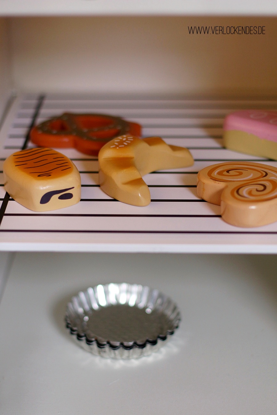 Verlockendes...: Eine Kinderküche von Ikea aufpimpen