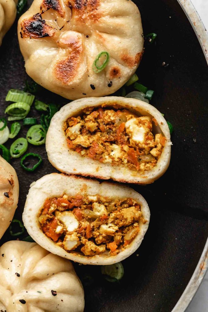Panfried Japanese Curry Buns stuffed with a flavourful tofu and veggie