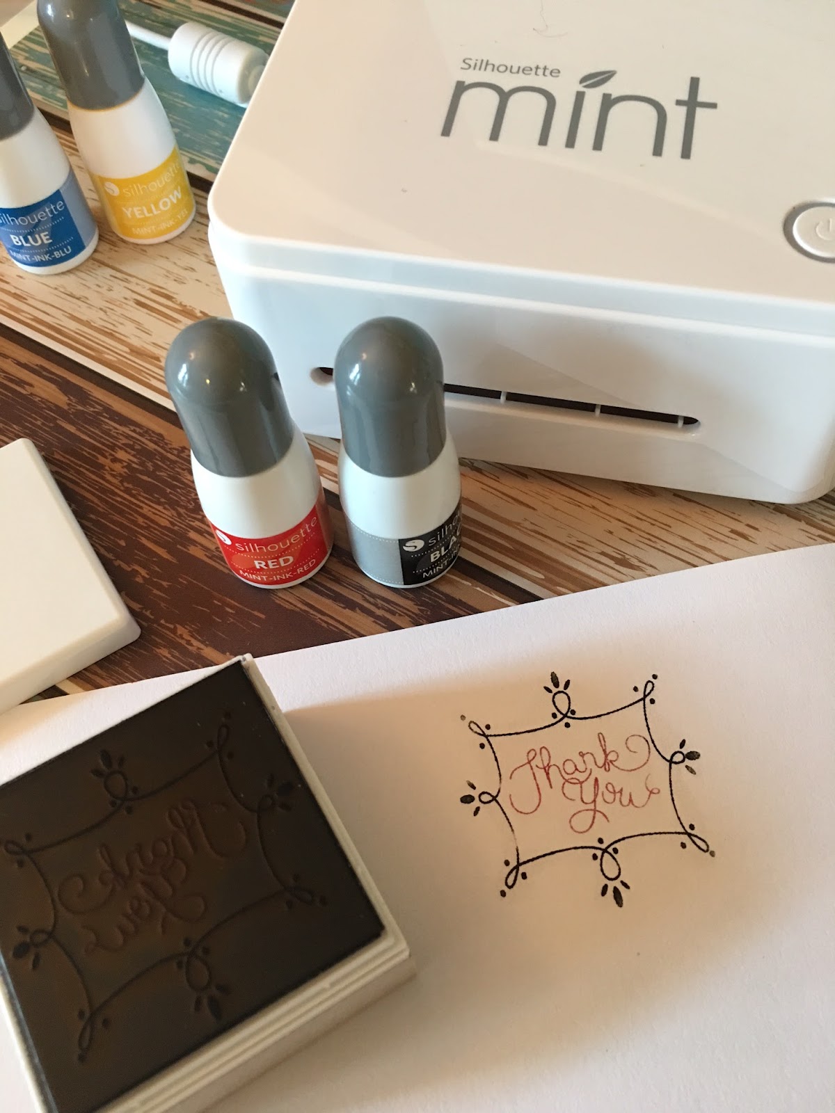 How to Use Silhouette Mint & Make a Multi-Colored Stamp