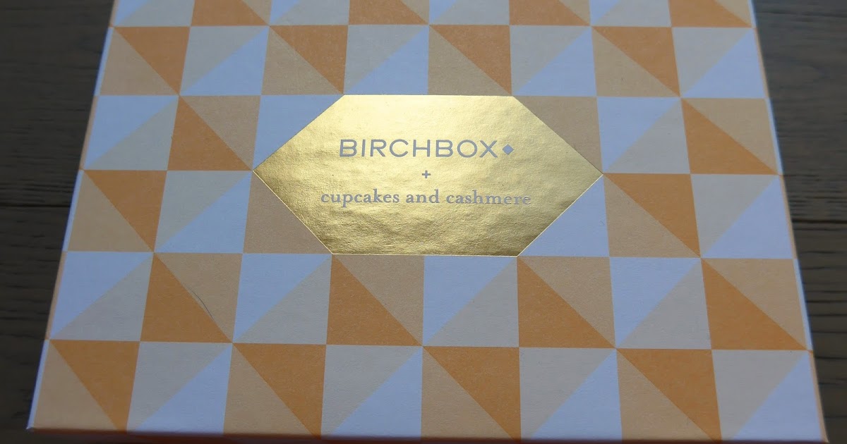May 2015 Birchbox Canada - Subscription Box Review | See the World in PINK