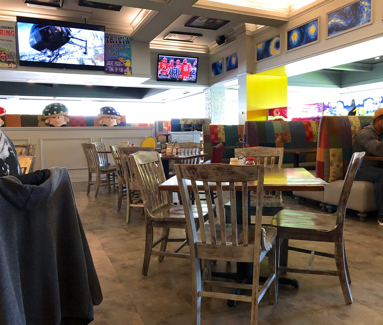Mellow Mushroom Restaurant Review - Cary, NC - Blue Skies for Me Please