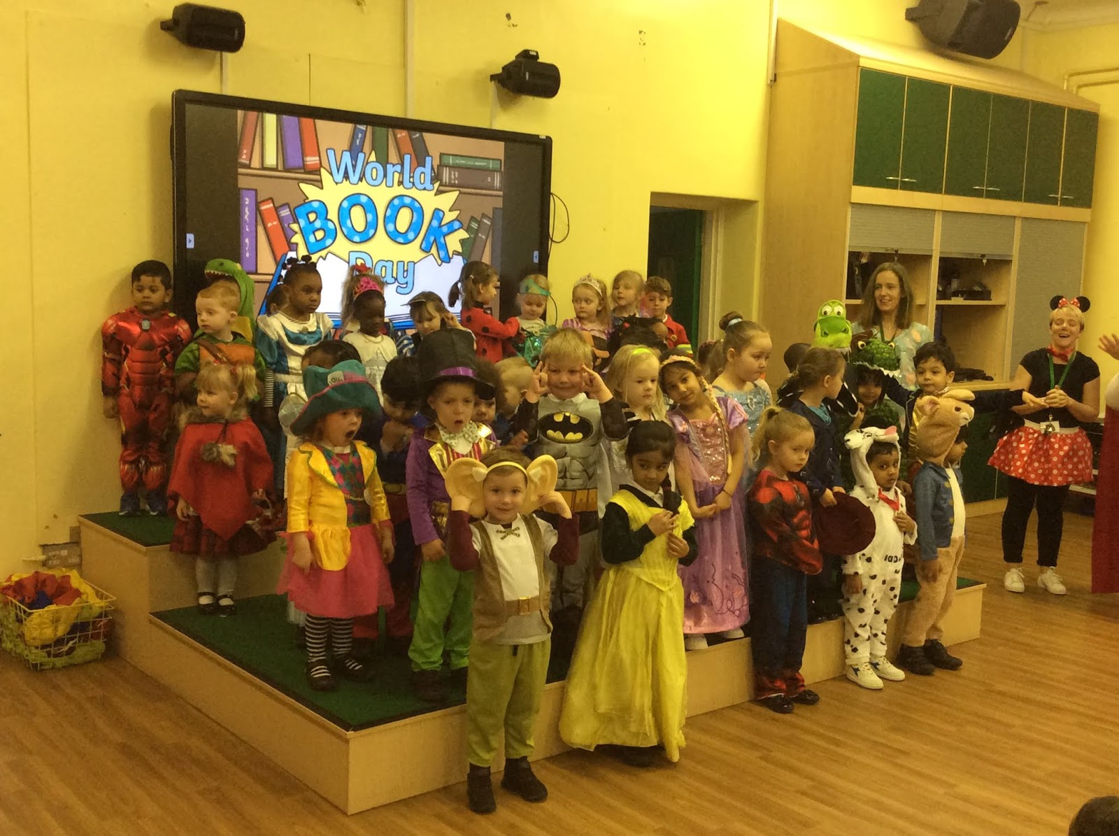 Mead Primary Mead KS1 and Early Years celebrate World Book Day