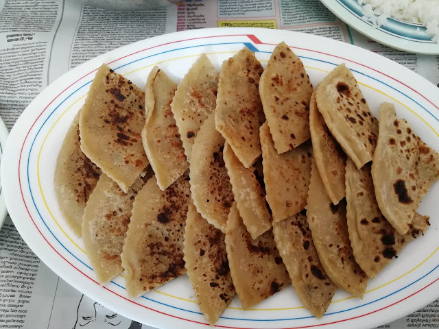 KERALA NON-VEGETARIAN DISH - IRACHI PATHIRI (MEAT STUFFED BREAD)