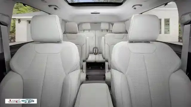 سيارة جيب جراند شيروكي L 2021 من الداخل Jeep Grand Cherokee L 2021