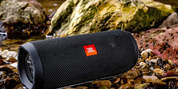 5 Wireless Speakers that Will Help to throw the Most Power-Packed Parties Enjoy this Winter Festive Season