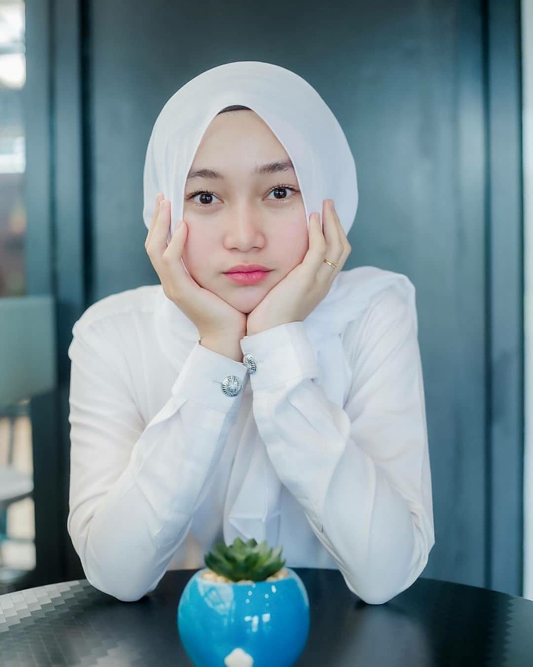 7 Foto Cewek Hijab Cantik Lagi - Verity Lane Blog