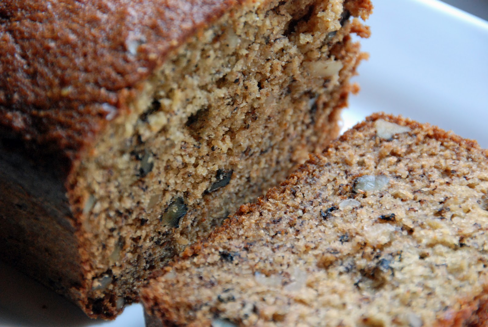 [Banana Recipe] Moist Banana Bread Recipe :)) Banana Health Benefits