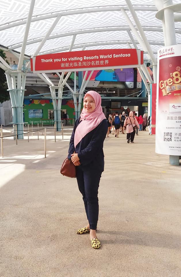 pengalaman pertama saya berkunjung ke singapura negeri singa wisata nurul sufitri travel lifestyle blogger review culinary