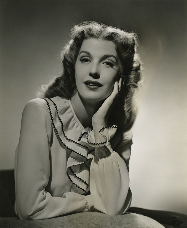 40 Glamorous Photos of Anita Louise in the 1930s and ???40s Vintage