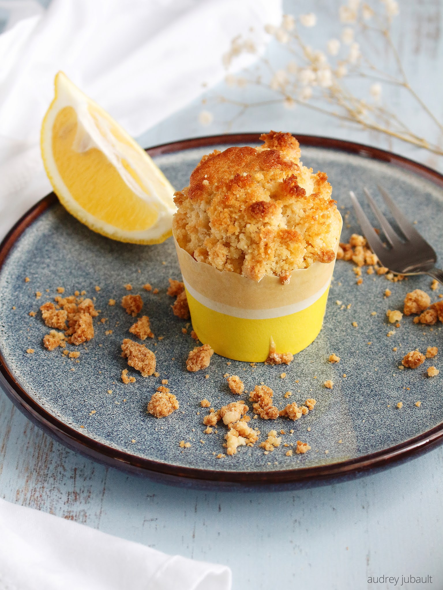 Muffins au citron et crumble croustillant / Petit Bec Gourmand