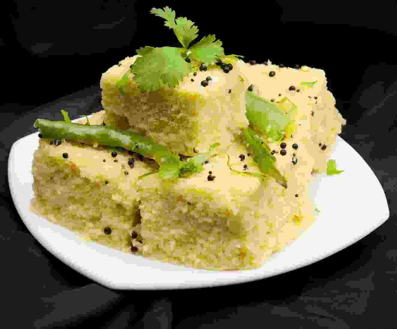 How to Make Khaman Dhokla Recipe in Hindi Indian Bawarchi