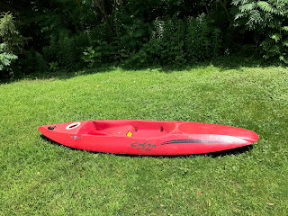 www.kayaking.surf