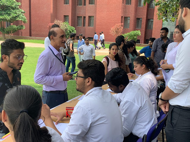 AMITY UNIVERSITY HARYANA - VOTING RIGHTS: BALLOT IS STRONGER THAN THE BULLET AMITY UNIVERSITY HARYANA - VOTING RIGHTS: BALLOT IS STRONGER THAN THE BULLET