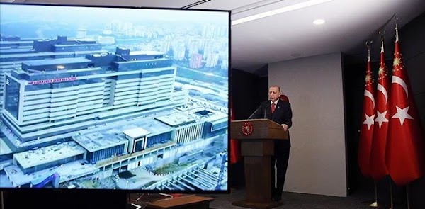 Erdogan Resmikan Rumah Sakit Khusus Virus Corona