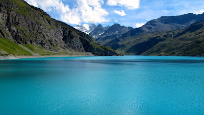 Blue Lake Paradise Wallpaper Blue Lake Paradise Wallpaper