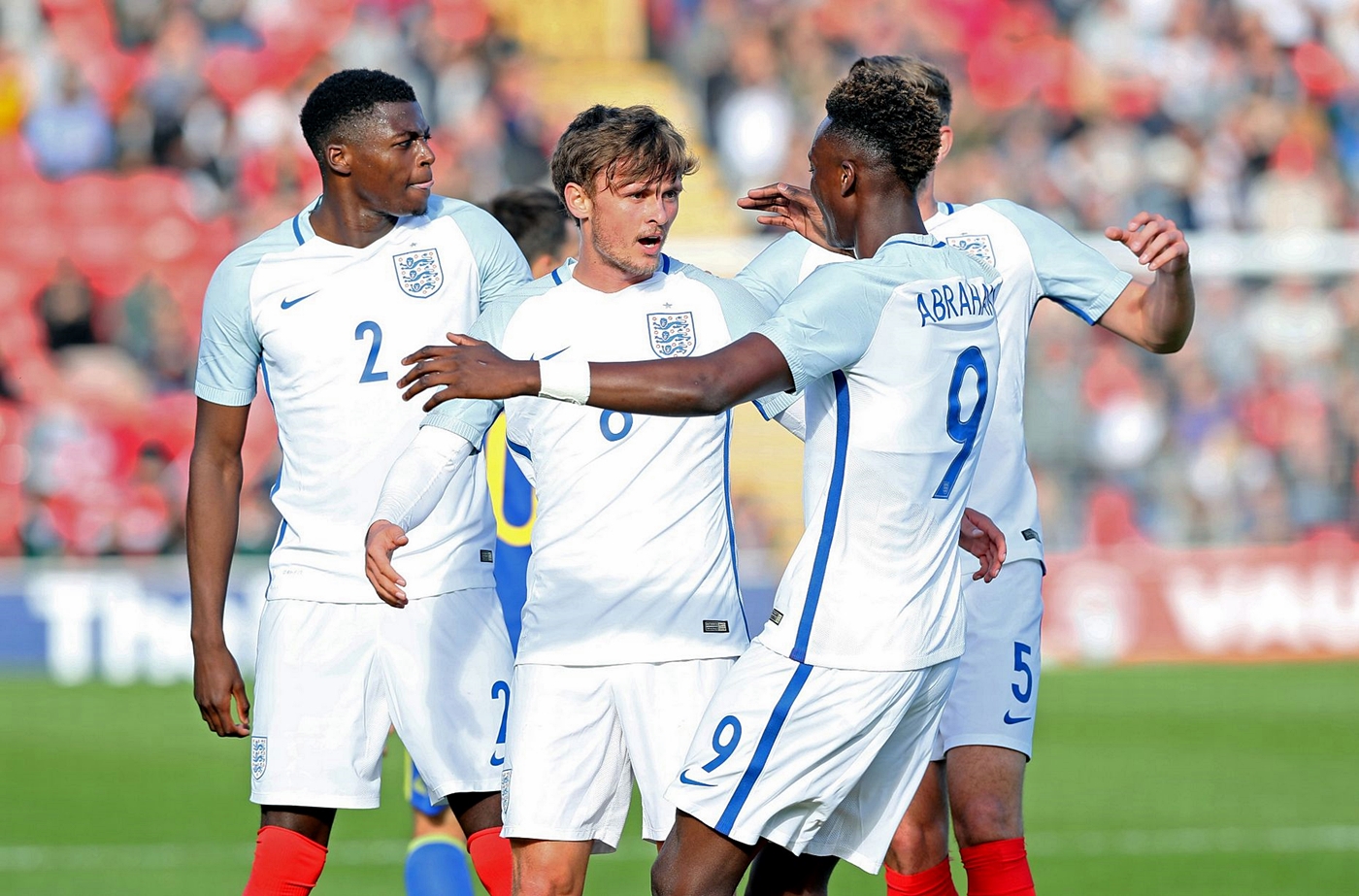 THE MALE CELEBRITY FAMOUS MALE PICTURE BLOG: England Under-21s v Bosnia Under-21s ...