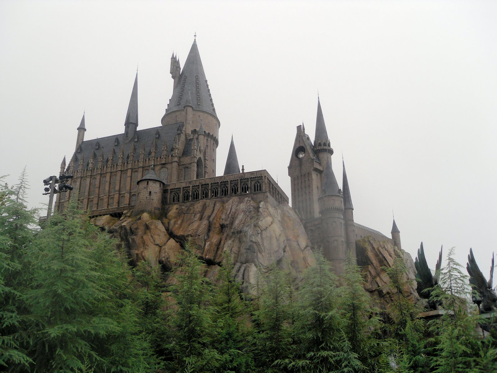 саладор хогвартс. хогвартс 4k. хогвартс осень. астрономическая башня гарри поттер. хогвартс.