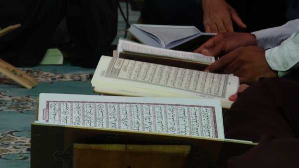 5 Manfaat Penting Mempelajari Ilmu Tajwid Dalam Membaca Al-Qur'an