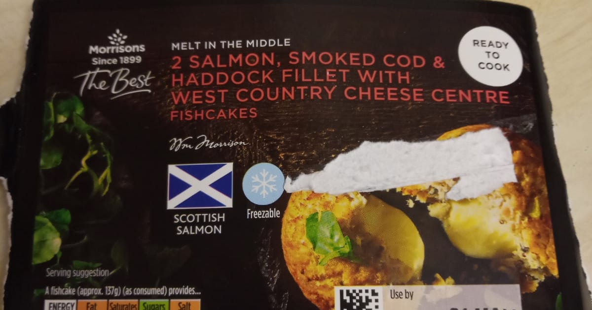 Supersupergirl's Food Reviews Morrisons Melt in the middle fish cakes