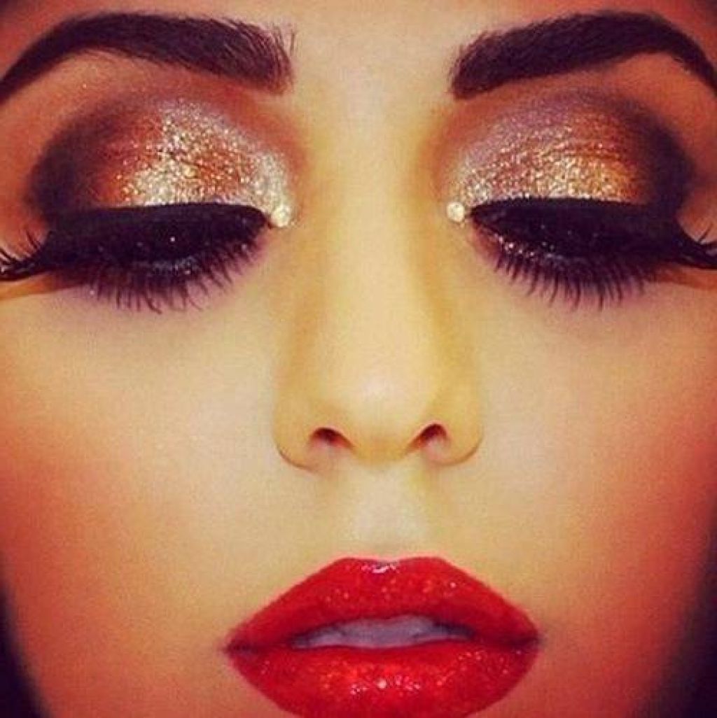 Beautiful Eye Make-Up Ideas For Your Inspirations Beautiful Eye Make-Up Ideas For Your Inspirations