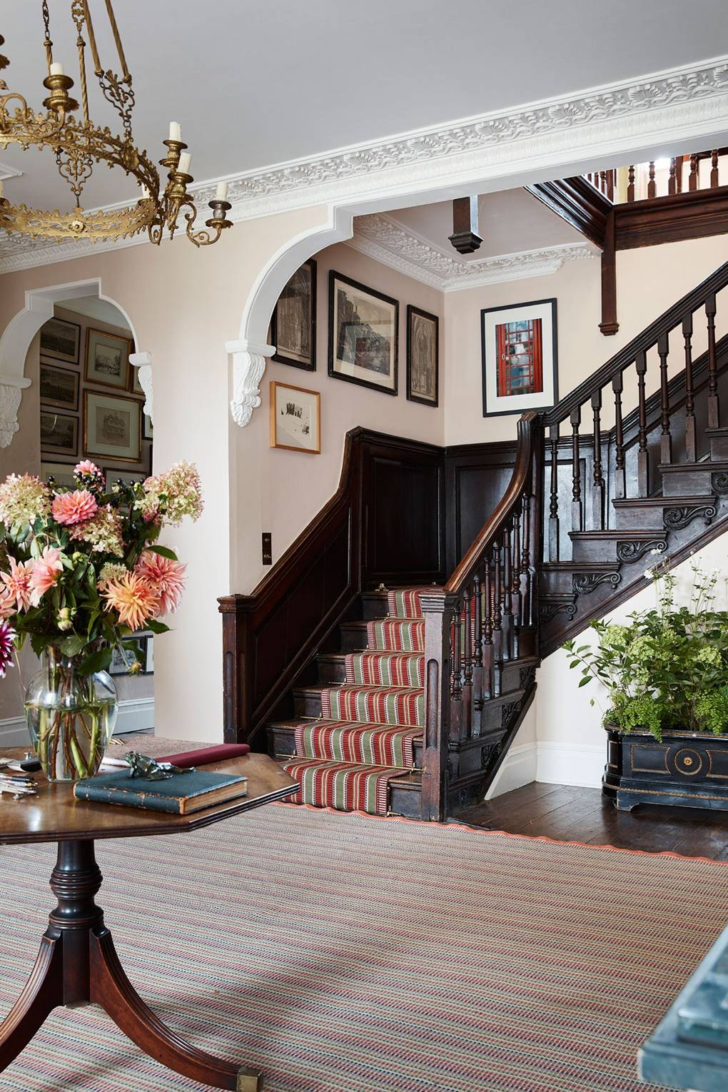 Décor Inspiration: A Warm & Art-Filled Queen Anne House in Herefordshire by Interior Decorator Edward Bulmer