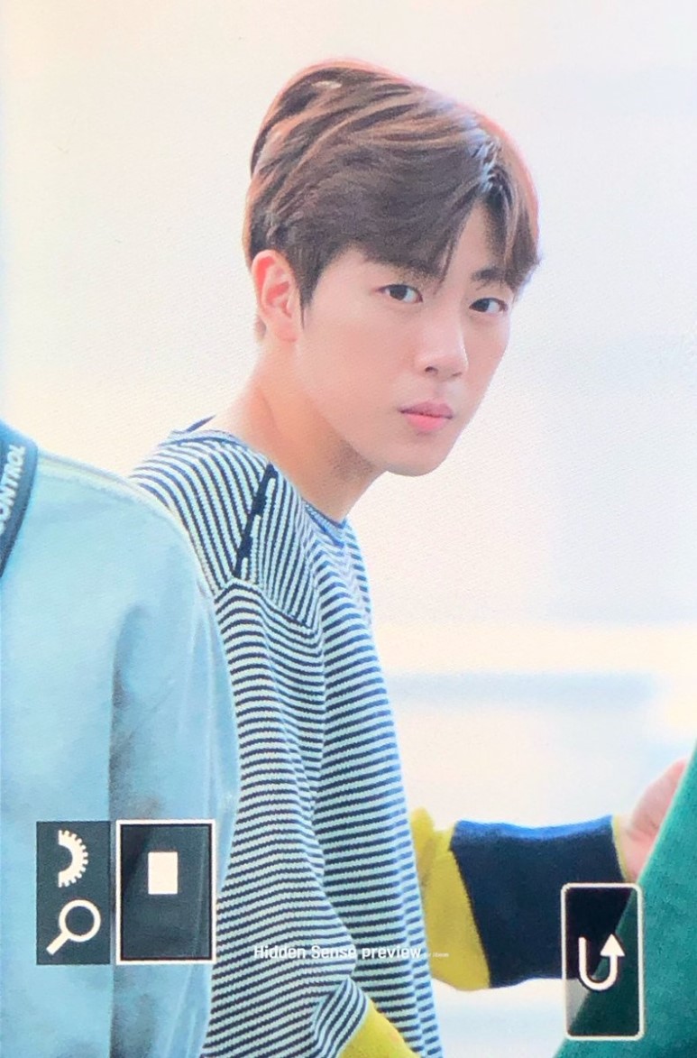 오늘자 남돌 케이콘 출국이미지.jpg | 인스티즈