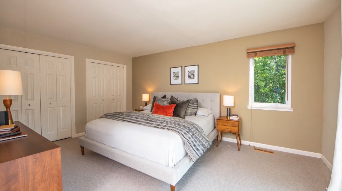 26 Photos vs. 247 Elizabeth Way, San Rafael, CA Luxury Home Interior Design Tour